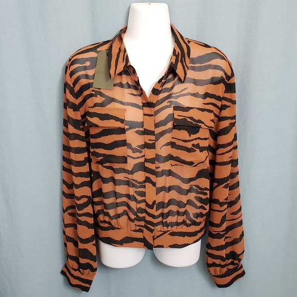 NWT AllSaints Adeliza Zephyr Button Down Animal Print Long Sleeve Blouse Size M - Picture 6 of 11